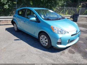 Salvage Toyota Prius c