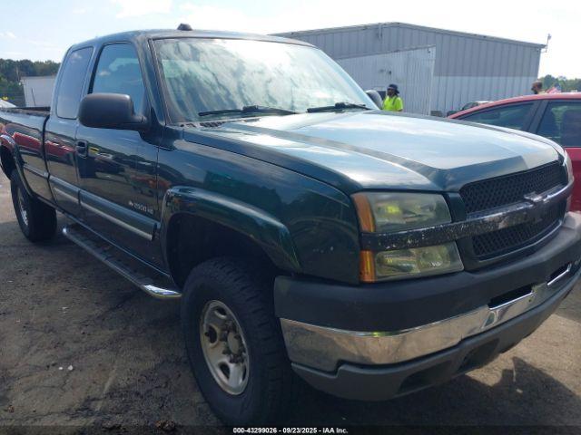  Salvage Chevrolet Silverado 2500