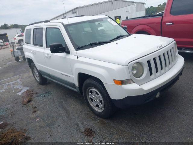  Salvage Jeep Patriot