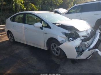  Salvage Toyota Prius