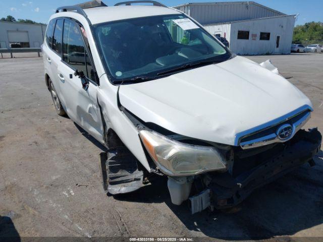  Salvage Subaru Forester