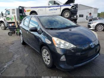  Salvage Toyota Prius c