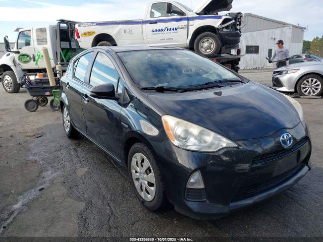  Salvage Toyota Prius c