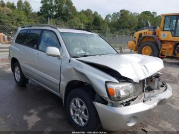  Salvage Toyota Highlander