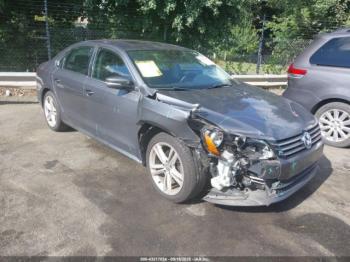  Salvage Volkswagen Passat