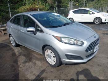  Salvage Ford Fiesta