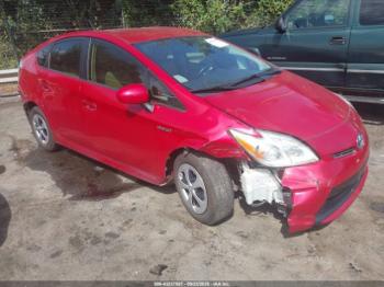  Salvage Toyota Prius