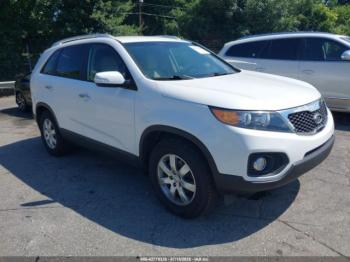  Salvage Kia Sorento