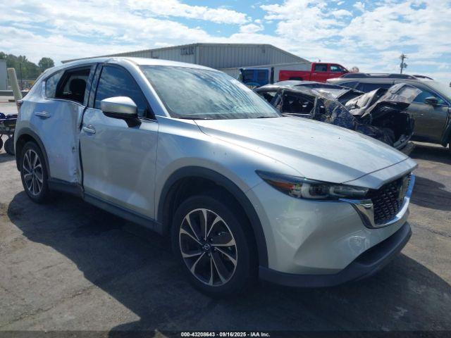  Salvage Mazda Cx