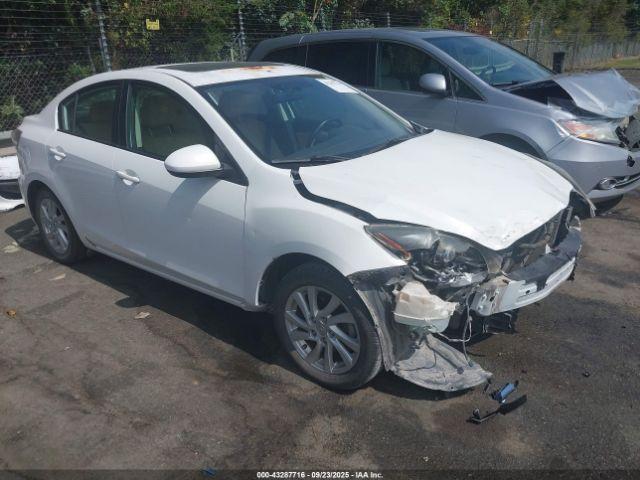  Salvage Mazda Mazda3