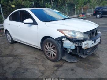  Salvage Mazda Mazda3