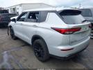 Mitsubishi Outlander Image 7