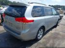 Toyota Sienna Le V6 8 Passenger Image 5