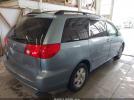 Toyota Sienna Xle Image 2