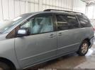 Toyota Sienna Xle Image 10