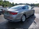 Chrysler 200 Limited Image 8