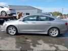 Chrysler 200 Limited Image 15