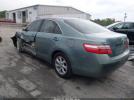 Toyota Camry Le Image 9