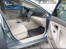 Toyota Camry Le Image 3