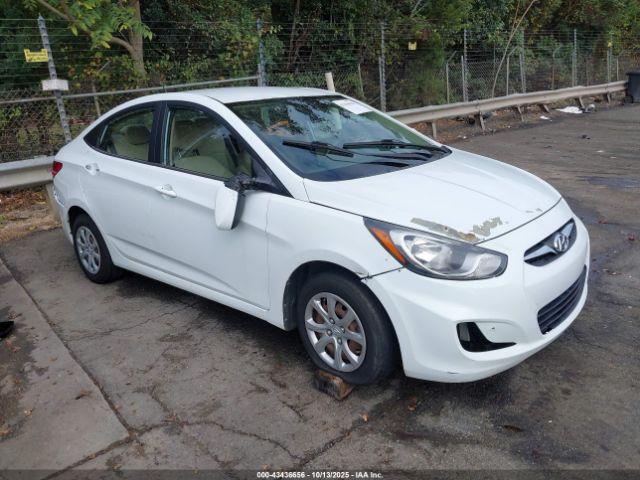  Salvage Hyundai ACCENT