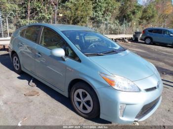  Salvage Toyota Prius