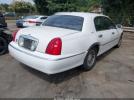 Lincoln Towncar Signature Image 15