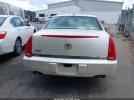 Cadillac DTS Luxury Collection Image 16