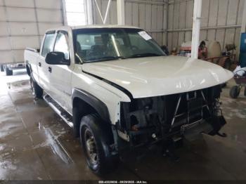  Salvage Chevrolet Silverado 2500