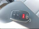 Toyota Prius Le Image 14