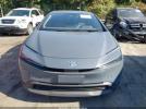 Toyota Prius Le Image 13