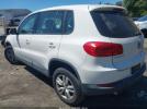 Volkswagen Tiguan S Image 6