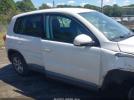 Volkswagen Tiguan S Image 3