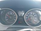 Hyundai ELANTRA Limited Image 9