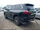 Lexus LX 570 Three-row Image 17