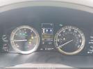Lexus LX 570 Three-row Image 4