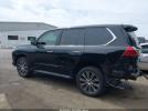 Lexus LX 570 Three-row Image 13