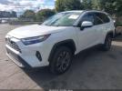 Toyota RAV4 Xle Premium Image 2