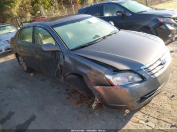  Salvage Toyota Avalon