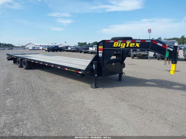  Salvage Big Tex Trailer Co I Trailer