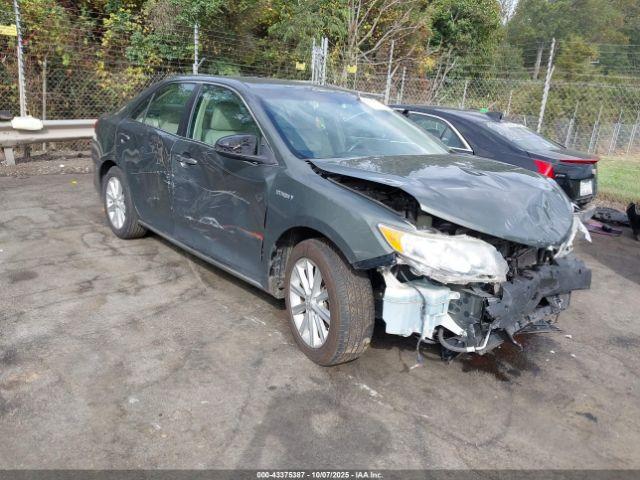  Salvage Toyota Camry