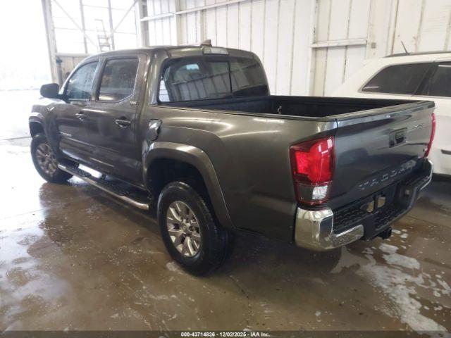 Toyota Tacoma Sr5 V6 Image 7