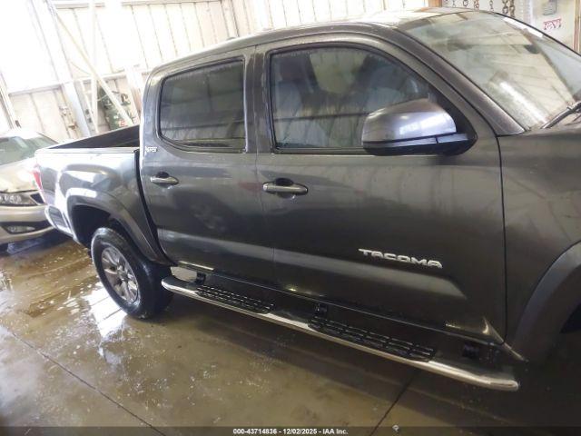 Toyota Tacoma Sr5 V6 Image 10