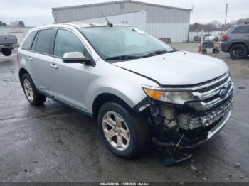  Salvage Ford Edge