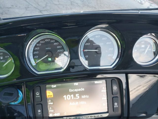 Harley-Davidson Flhtkl Ultra Limited Low Image 12