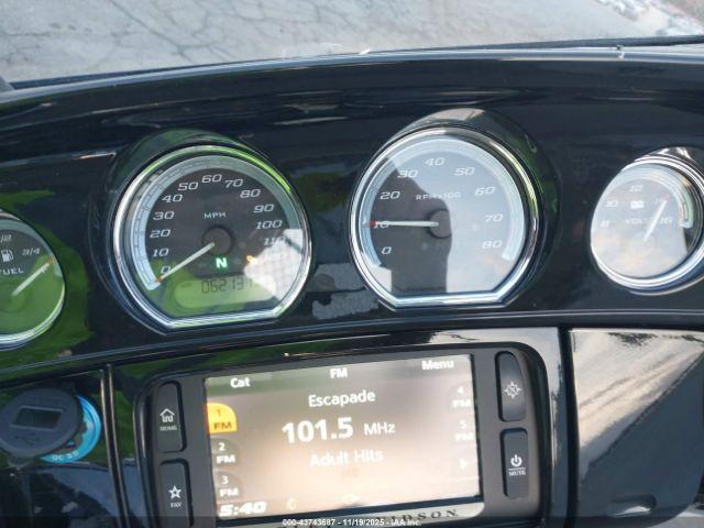 Harley-Davidson Flhtkl Ultra Limited Low Image 12