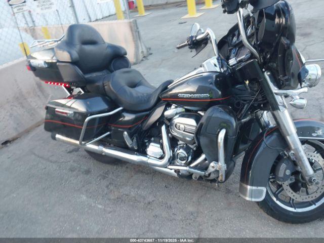 Harley-Davidson Flhtkl Ultra Limited Low Image 3