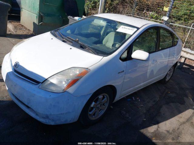 Toyota Prius Image 4