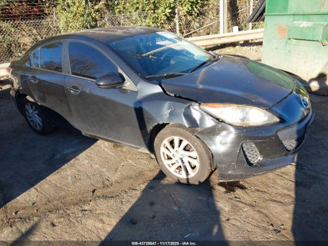  Salvage Mazda Mazda3