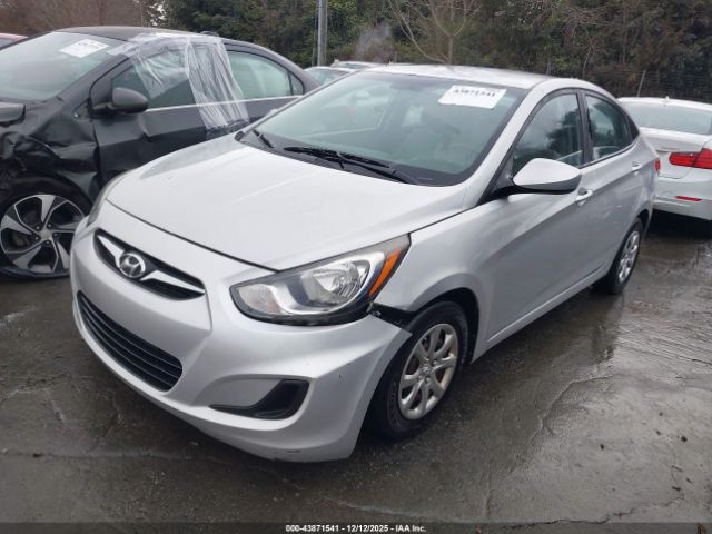 Hyundai ACCENT Gls Image 2