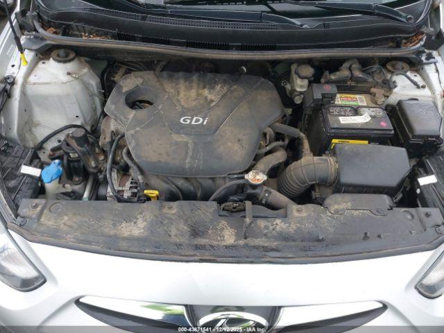 Hyundai ACCENT Gls Image 7